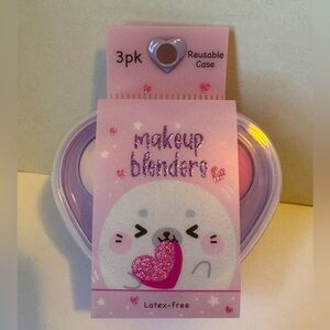 B2G1 Free! Makeup Blender Set Latex-Free and Carrying Case